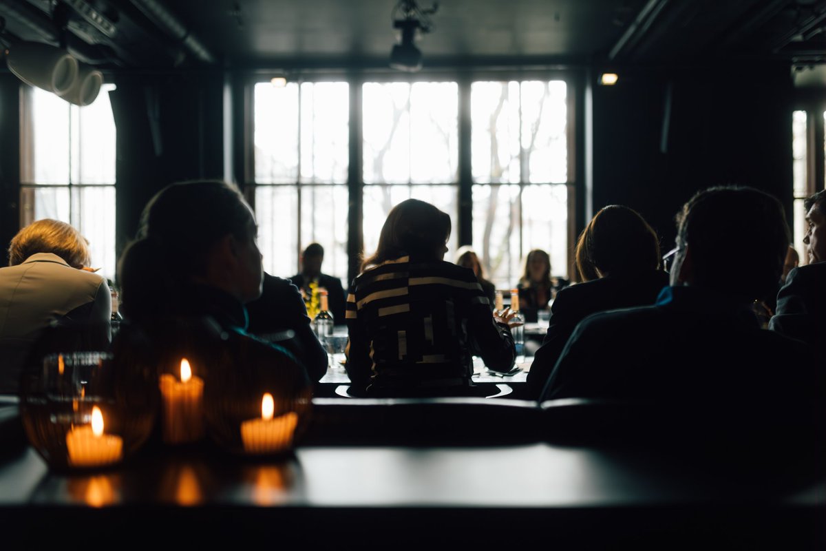 tfajon's tweet image. Hladen tuš podpredsednika 🇺🇸 JD Vanca Evropejcem na račun svobode govora in demokracije v Evropi v Münchnu še močno odmeva. To je očitno nujen “wake up” klic, da v Evropi okrepimo ključne stebre, ki nas povezujejo: odpornost, aktivno državljanstvo, učinkovito komunikacijo 1/2