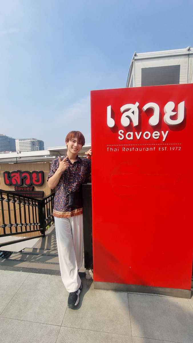 箏奏者の「箏男kotomen」こと大川義秋さんがターマハラート店に！

暑い日でしたがとても爽やかにお越しくださいました✨

ありがとうございます🙏😊

#箏男kotomen 
#大川義秋 さん
#箏

#プーパッポンカリー 
#サボイレストラン 

<a href="/ookawayoshiaki/">KOTOMEN / YoshiakiOkawa (コトメン/大川義秋)</a> 
<a href="/XBomberThailand/">🇯🇵タイニュース・クロスボンバー（🇹🇭 X-Bomber Thailand)</a>