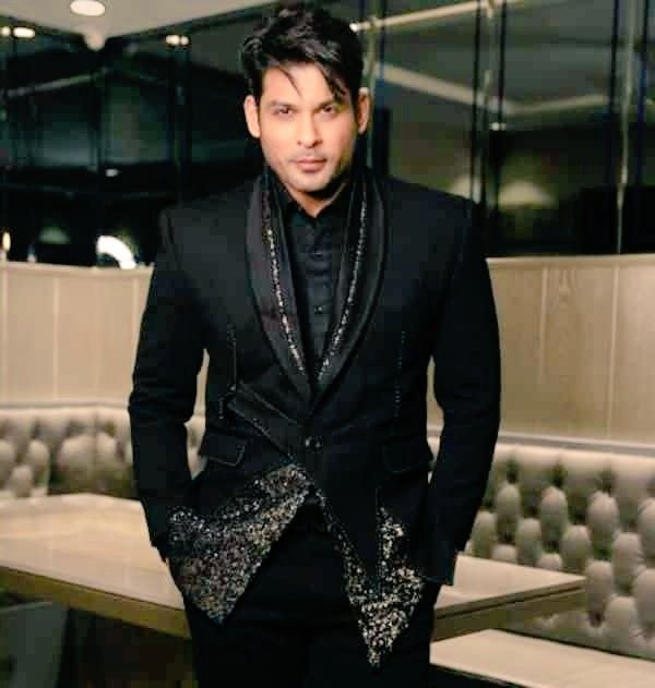 Alpnaa 🍁 (@anusha475248974) on Twitter photo 5Y OF HISTORIC WINNER SID 5Y OF HISTORIC WINNER SID
