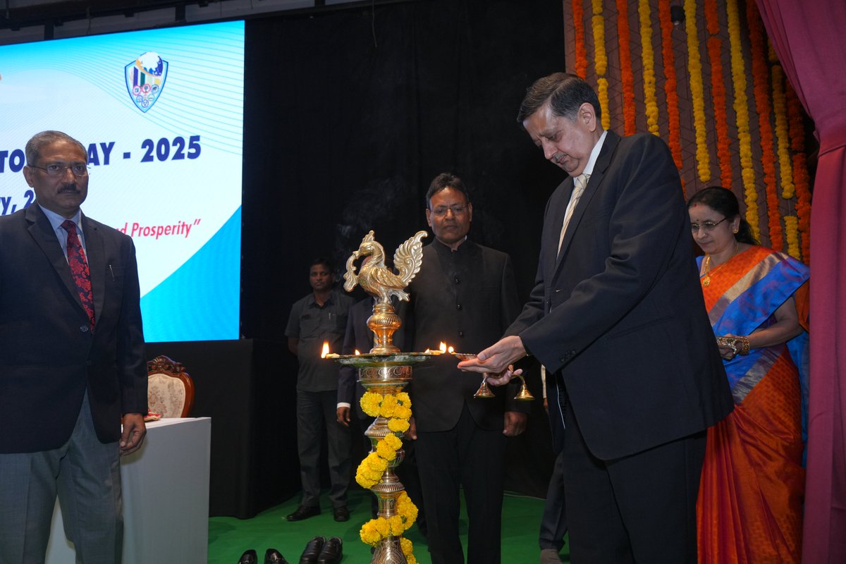 Hyderabad Customs tweet media