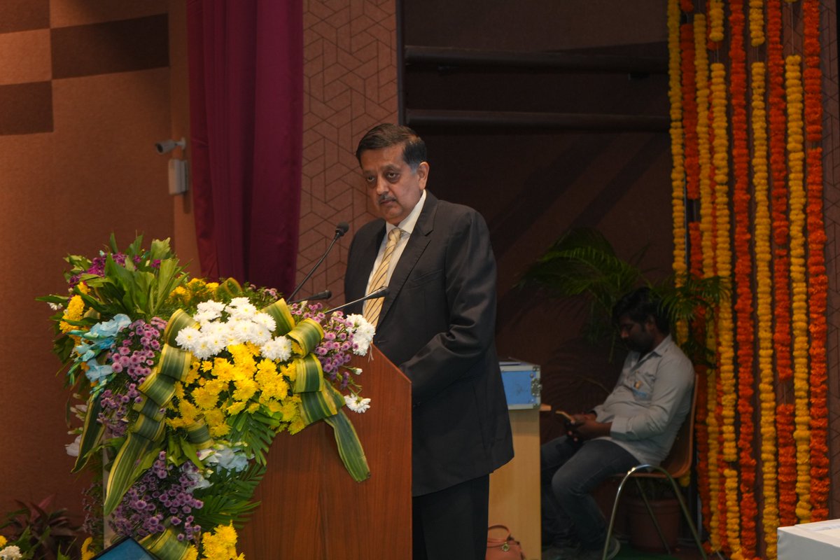 Hyderabad Customs tweet media