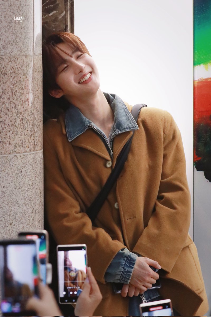 250215 블러디러브 막공 미팬

꒰⌗´͈ ᵕ `͈⌗꒱৩ ♡

#후이 #HUI #フイ
#이회택 #LEEHOETAEK