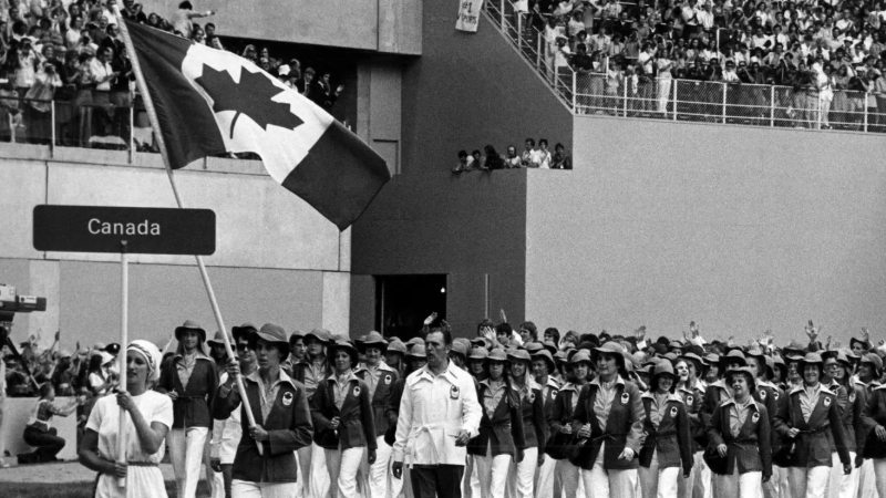 TeamCanada's tweet photo. This flag will always be, for the true north strong and free 🇨🇦

Celebrating National Flag of Canada Day—and the 60th anniversary of the first time the maple leaf was raised as our flag.

https://t.co/Ytd40YVAzI https://t.co/anNzqM7iNK