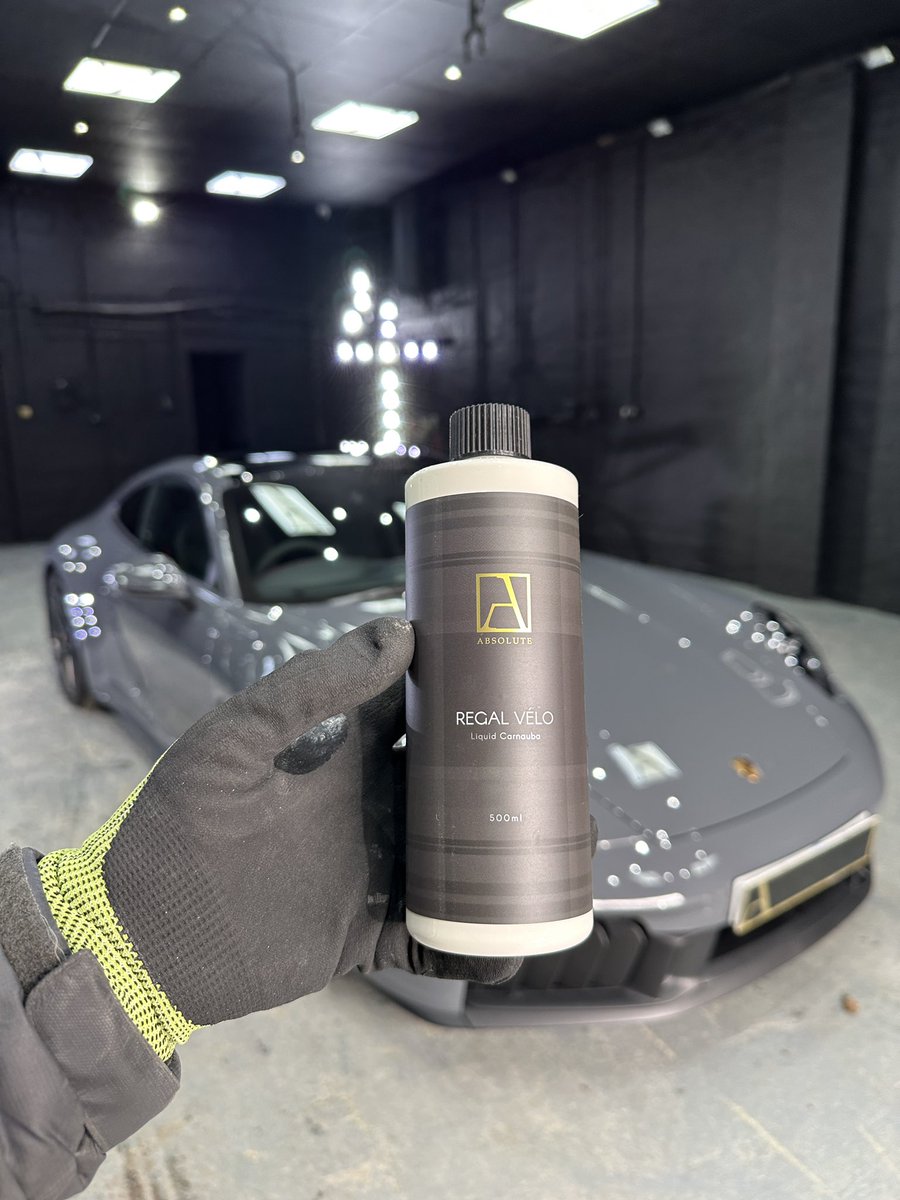 absolutvaleting's tweet image. Only 10 left.  Don’t worry, more available March 24th….. #gloss