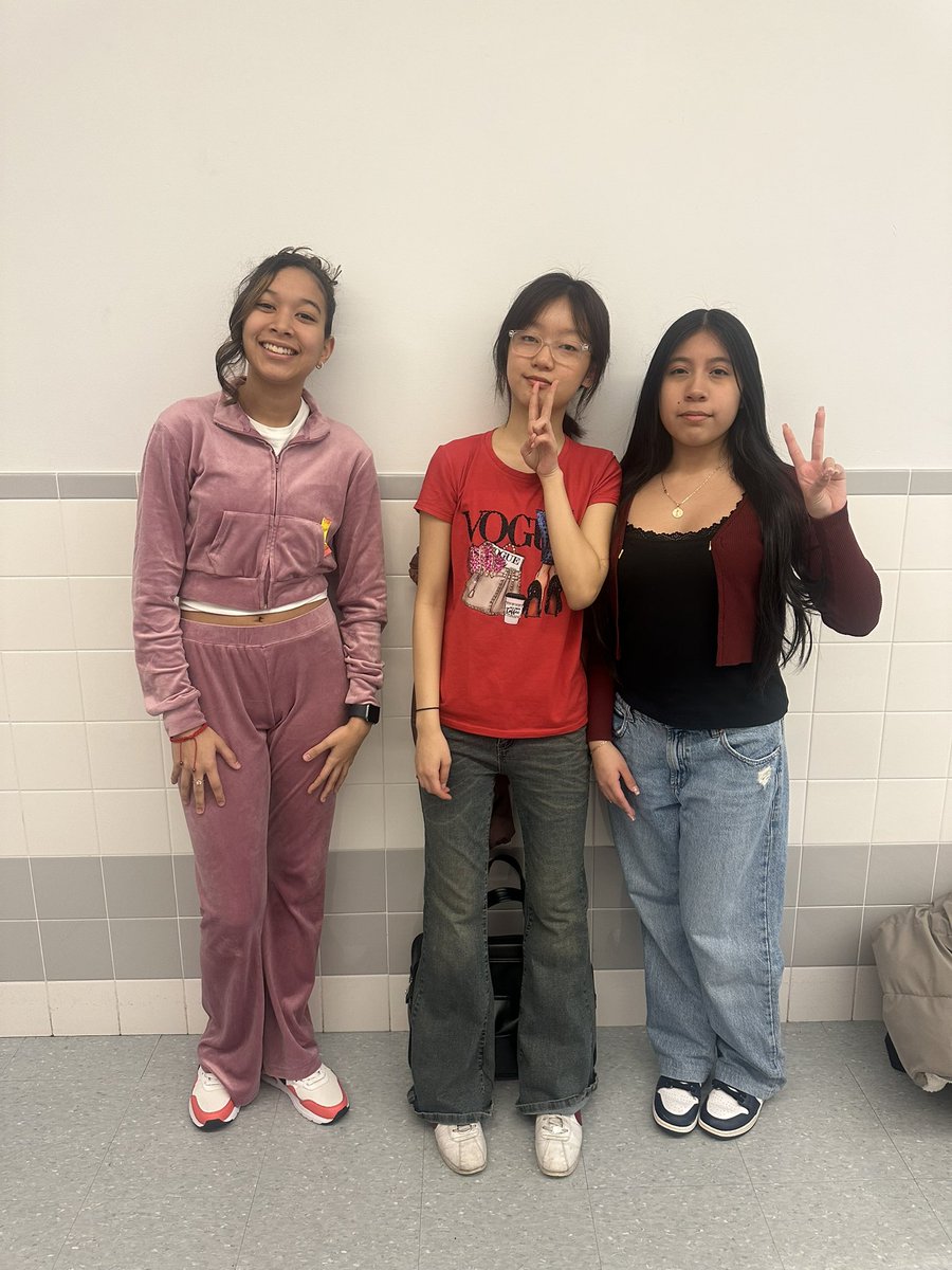 ❤️💗 Maspeth was pretty in pink and radiant in red today! 🌹✨ Our halls were full of love, spirit, and Valentine’s vibes. 🥰 Shoutout to our Argonauts for making this day extra sweet! 💌 #MaspethValentines #ArgoLove #RedAndPinkPower