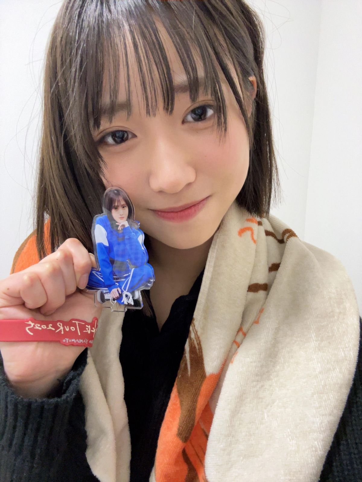 僕が見たかった青空　八重樫美伊咲　B.L.T. 直筆サイン入りポスター Amazon.co.jp: 僕が見たかった青空 八重樫美伊咲 制服 コンプ