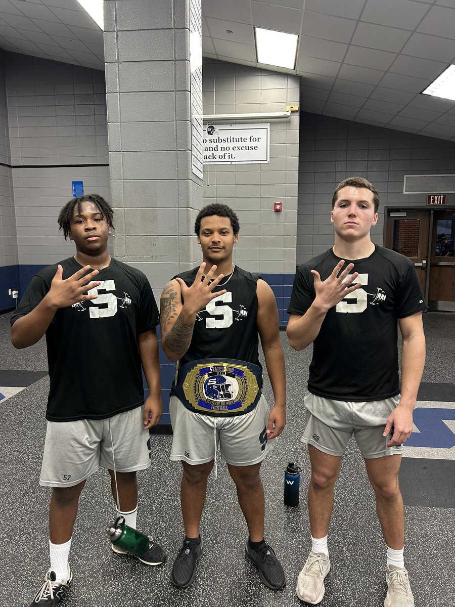 Statesboro Football (@statesborofb) on Twitter photo Rack of the Week!
β26 DL/OL Branden Taylor
β27 DL/OL Adrien Wiggins
β26 WR/TE <a href="/TNessmith11140/">Tony Nessmith</a>
#BELT Rack of the Week!
β26 DL/OL Branden Taylor
β27 DL/OL Adrien Wiggins
β26 WR/TE <a href="/TNessmith11140/">Tony Nessmith</a>
#BELT