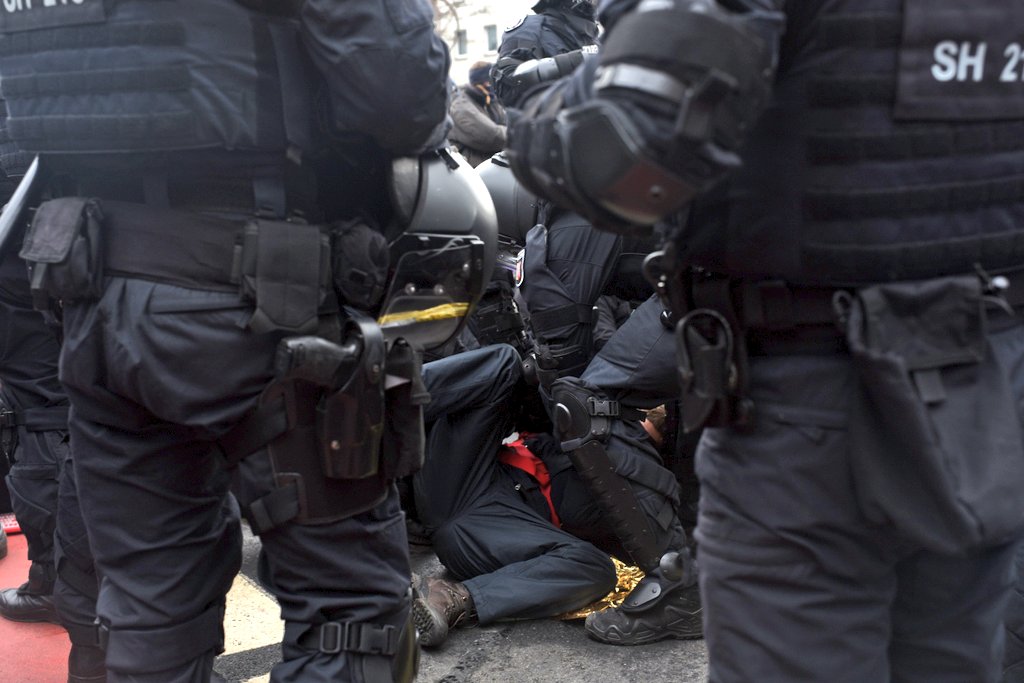 Protestfotografie Dresden tweet media