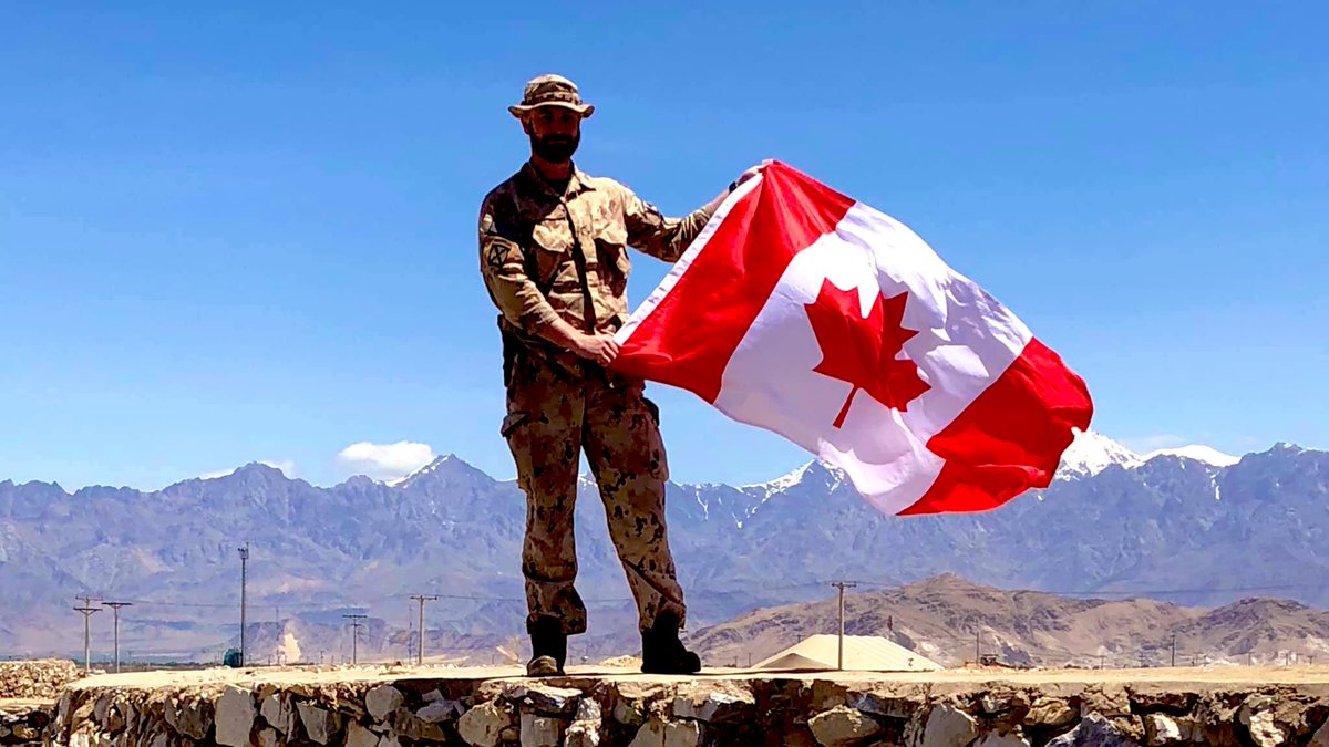 RCRBuck's tweet image. Today we celebrate the anniversary of the Canadian flag, an enduring symbol of who we are. Proud to have worn it around the world. 🇨🇦 #MapleLeaf