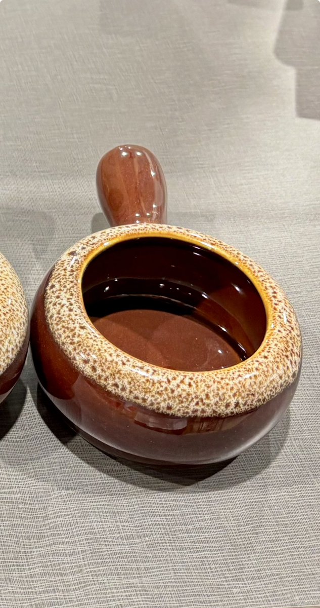 wellingtondiner's tweet photo. @LegallyPurdy The 70โs brown bowls canโt get enough cred too. Thanks ๐ #flashback70s https://t.co/PDyjhvg9nv