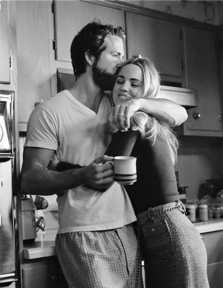 Moducydin's tweet photo. "Romance is not always  spontaneous. Sometimes you have to set yourself on fire." Shhh 🫦

Now also available at some @Dischem 

https://t.co/WWSHTxLJyY https://t.co/pq0zI25PgZ