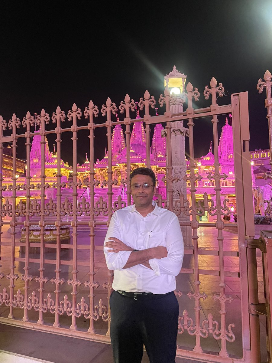 Saurav Sultania सौरव (@saurav_sauranwb) on Twitter photo Nearly 300 people joined us in Rajkot today for a session on #Market Outlook and the <a href="/ICICI_Direct/">ICICI Direct</a> platform!
Mood-check:
1. Rajkot truly has an equity cult—everyone from college students to the biggest HNIs i met.
2.There is fair bit of concern and fear amid this market fall. Nearly 300 people joined us in Rajkot today for a session on #Market Outlook and the <a href="/ICICI_Direct/">ICICI Direct</a> platform!
Mood-check:
1. Rajkot truly has an equity cult—everyone from college students to the biggest HNIs i met.
2.There is fair bit of concern and fear amid this market fall.