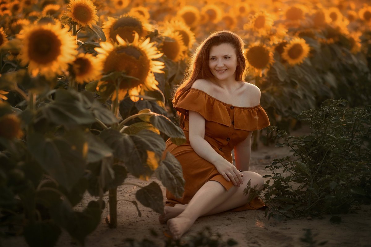 Grant Shannon (@chaostheorist86) on Twitter photo Good morning 🌄. It's Saturday, one of the seven art days of the week.
"Kissed by the Sun" by <a href="/BalabanPhoto/">Hanna Balaban</a> Good morning 🌄. It's Saturday, one of the seven art days of the week.
"Kissed by the Sun" by <a href="/BalabanPhoto/">Hanna Balaban</a>