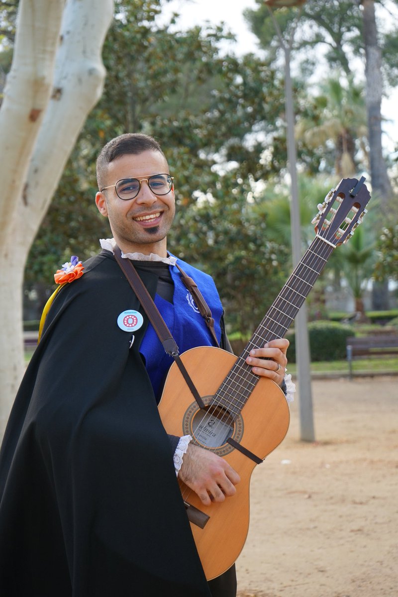 Avui heu de felicitar al tuno més elegant de tots!! 😎
I ep, canvia de dècada!!! ⚠️
Otman, per molts anys!!! 💙

#permoltsanys #tuno #elegant