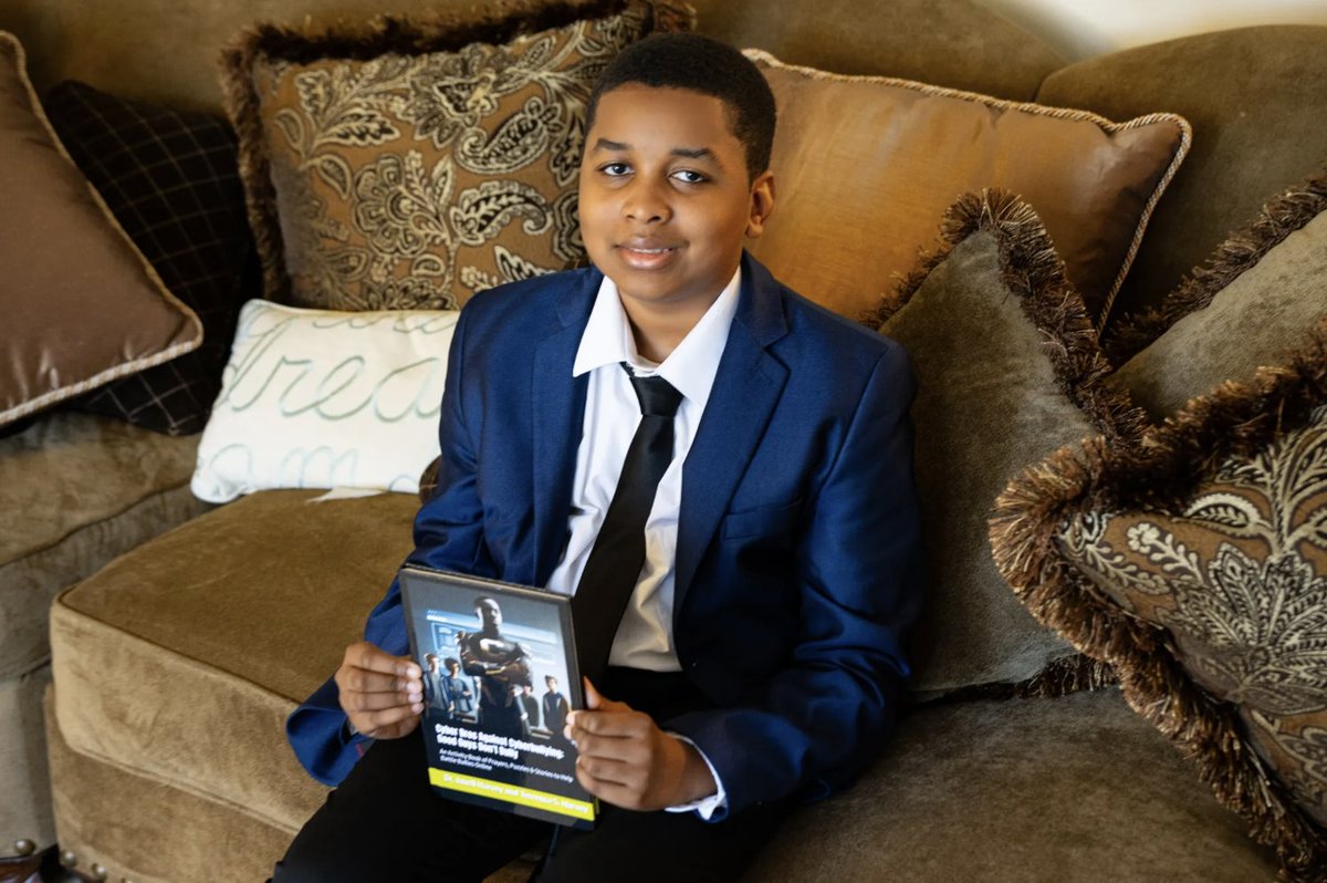After experiencing bullying firsthand, a 13-year-old started an anti-bullying organization and co-wrote a book to help others. 

gary.capitalbnews.org/gary-cyberbull…