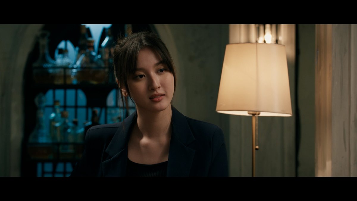 GMMTV's tweet image. พี่จีบไปหมดทุกคน แต่ดูทรงแล้วน่าจะจริงจังแค่เธอมั้ย ไม่รู้ เดา ๆ
#USTheSeriesEP5
@view_benyapa @mimrtd