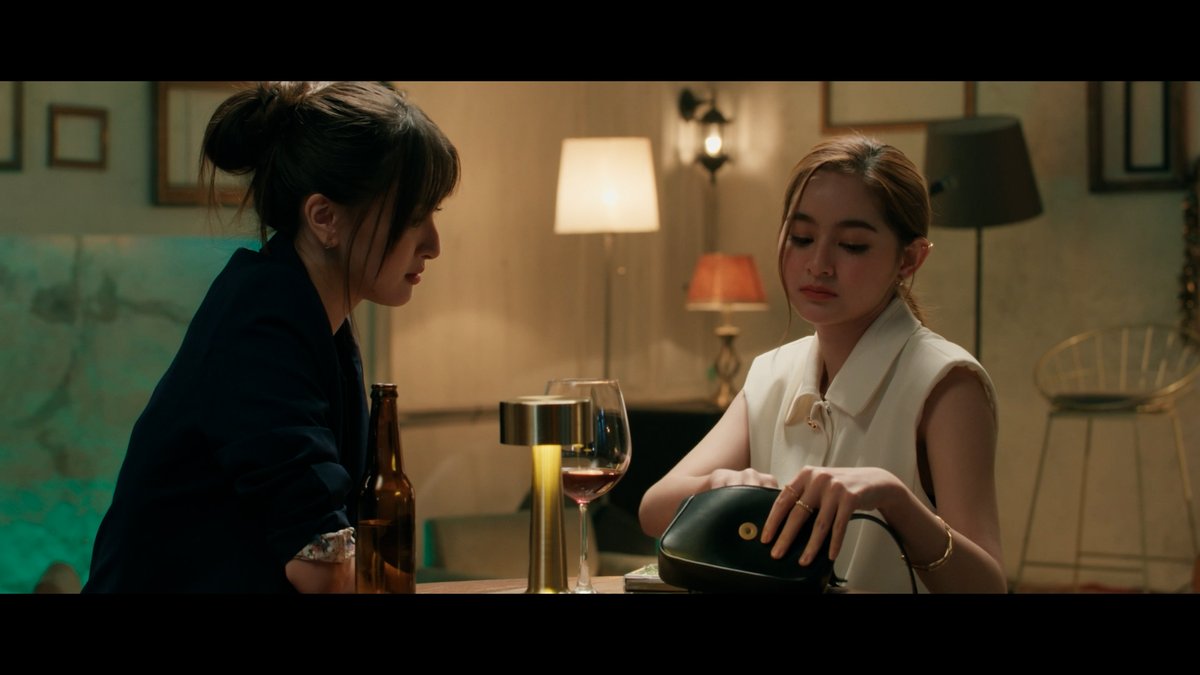 GMMTV's tweet image. สวย รวย เชิด ไม่แคร์ พี่โอ๊ตเอาหน่อย สู้เค้าหน่อย!!!!
#USTheSeriesEP5
@view_benyapa @mimrtd