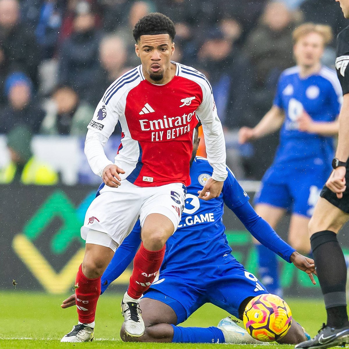 Ethan Nwaneri vs. Leicester: 

90 minutes played
62 touches
4 shots
2 shots on target
32 passes (88% accuracy)
2 key passes 
1 big chance created
1 assist 
13 ground duels (10 won)
2 aerial duels (100% success)
3 tackles 

17 years old and the future of Arsenal. 🌟