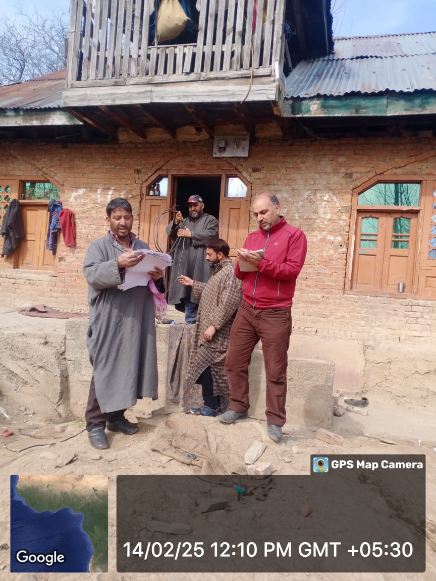 SubDivAchKPDCL's tweet image. Load Inspections &amp;amp; disconnections of various consumers in the jurisdiction of Sub Division Achabal.