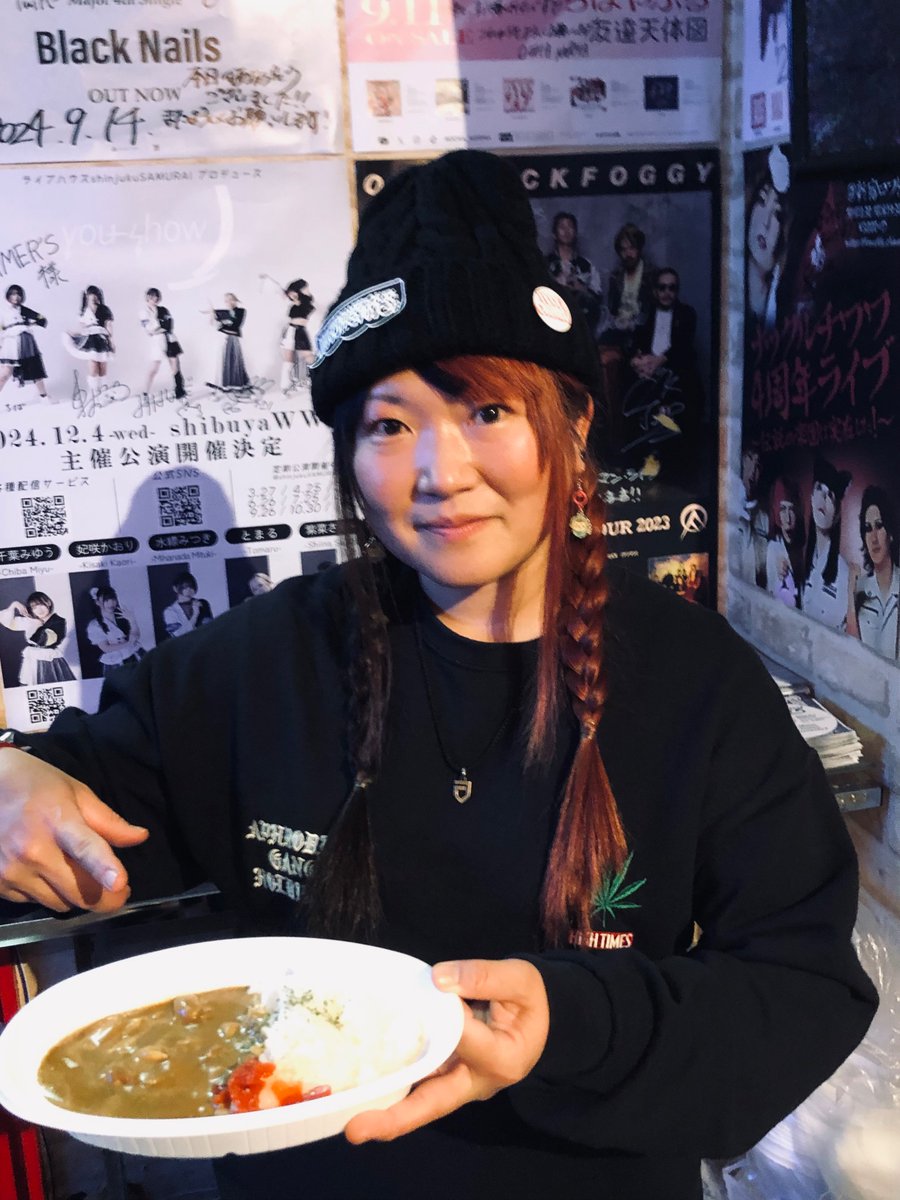 CafeSr400's tweet image. 今夜は高崎club JAMMER'S
『DJ WOLF presents CROSSOVER Vol.34』
今回もタイプの異なる7組で充実したイベントだった🔥
#JOHNNYPANDORA  #めろん畑agogo
#AGEOFKID  #TheVapes
#BettyDucklings  #サテライト
#MADREVIVER