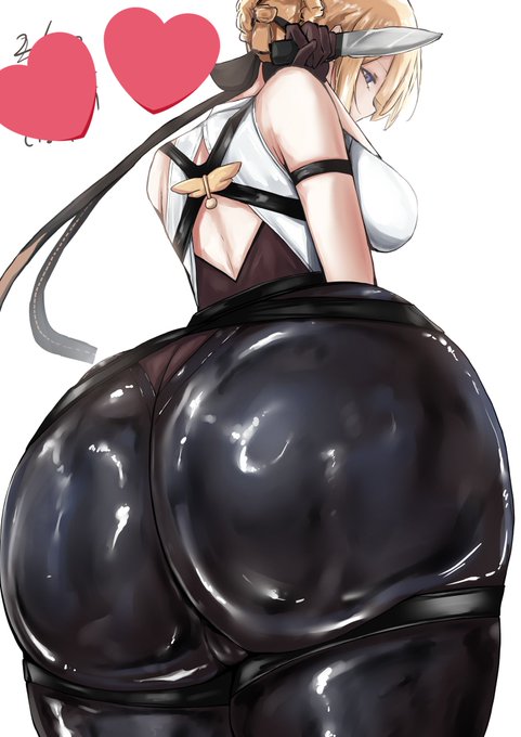 これはお尻のところの素材を間違えてラバーにしちゃった時のイヴリン尻 