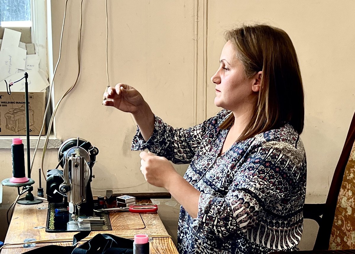 HDIF-USA helps artisans each year - Kapan, Koghb, Berd, Vardenis..

*Share the Love* ‘25 goes to Hasmik in Sisian, a leather artisan.  

Donations can be to FB: facebook.com/donate/1362740…, @hdifusa on IG and PayPal through HDIF's website: hdifusashop.com/pages/donate-t….