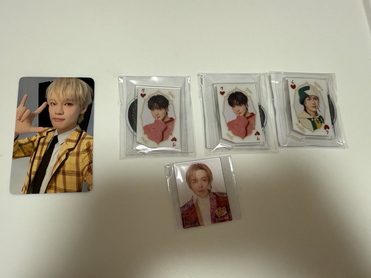 _M802K's tweet photo. NCT DREAM ラントイ 購入特典 トレカ 交換

譲 :
トレカ チョンロ
IDフォトカード ヘチャン
ミニアクリルスタンド ロンジュン ジェノ

求 :  同種 マーク

同日発送での交換希望です。 https://t.co/8tpvBtxMCy