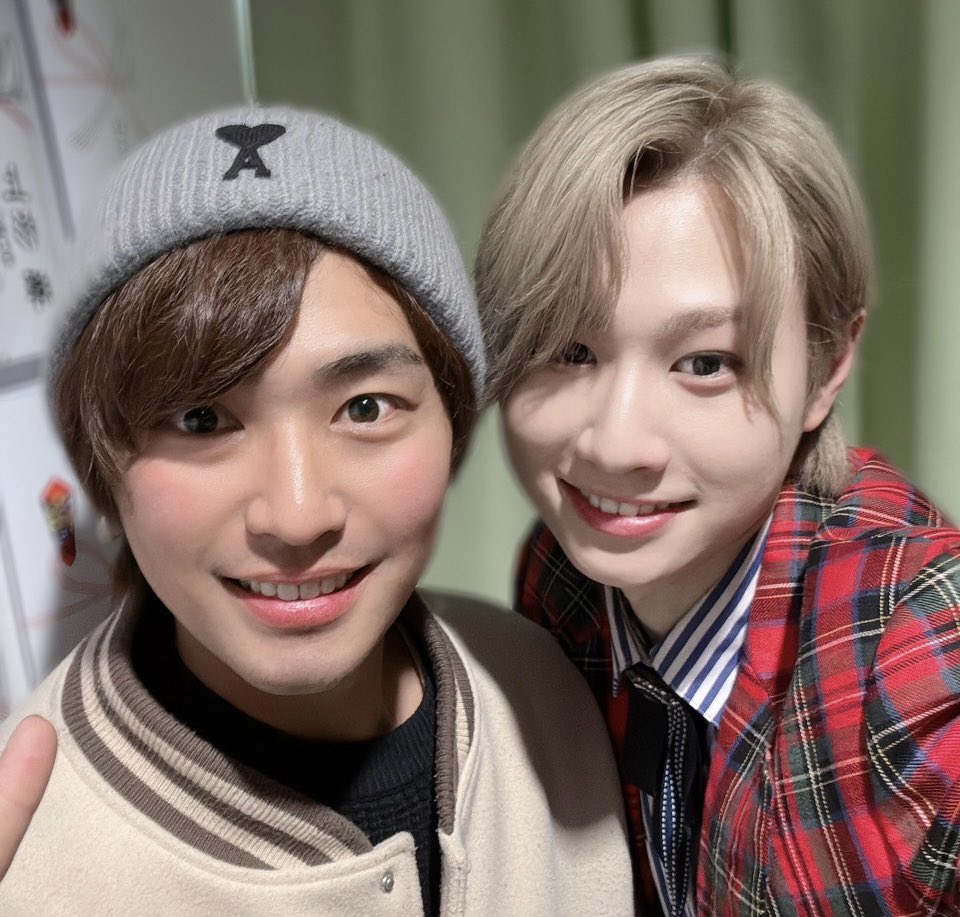 16Sho's tweet photo. #彩男2025 観劇してきました☺️

去年自分が出演した時とは
また違って面白かった！！！

最後まで怪我なく頑張ってください🙏

（タクシードライバー意味わからなすぎてずっと笑ってた） https://t.co/ax0kRUJnVt