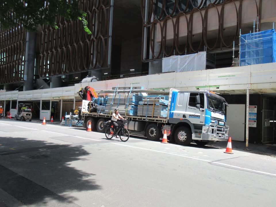 Airport BUG tweet media