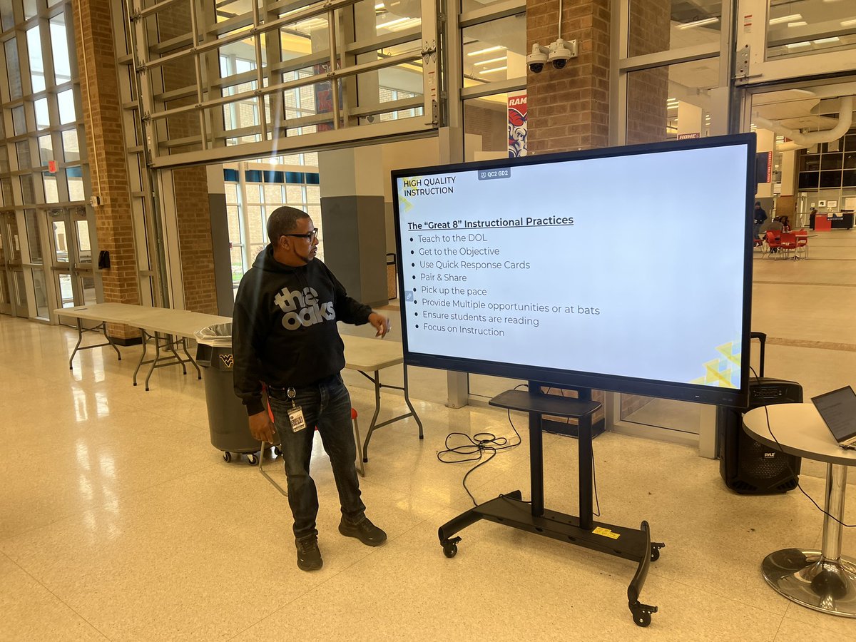 Brandon Dickerson (@tsu_pvamugrad) on Twitter photo I am so proud to say our instructional practices <a href="/KashmereHS/">Kashmere High School</a> are growing everyday. We are laser focused as we make this final push to testing season! Thank you to all teacher leaders that presented. You are either in the work, or in the way! #KreatingLeaders #LegacyWork ❤️💙 I am so proud to say our instructional practices <a href="/KashmereHS/">Kashmere High School</a> are growing everyday. We are laser focused as we make this final push to testing season! Thank you to all teacher leaders that presented. You are either in the work, or in the way! #KreatingLeaders #LegacyWork ❤️💙