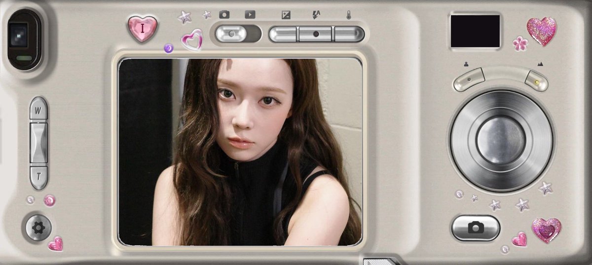 happy valentine’s day, my sweet friends! ♥️ even if i’m a bit late, love has no expiration date, right? :3 i hope your days are always filled with joy, warmth, and all the love you deserve. sending you the biggest hugs and sweetest wishes! (drive.google.com/drive/folders/…)⭐️🍀