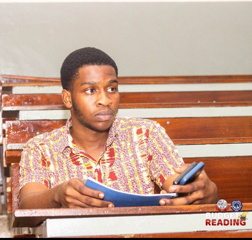 gass_knust's tweet image. Mr. Victor Tetteh, the financial secretary, looking amped up and ready for the budget reading. 💪🏾😤

#StatisticsForDevelopment
#SCISASENATE