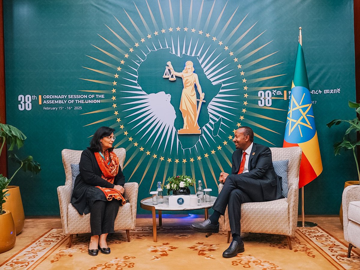 AbiyAhmedAli's tweet photo. Good meeting with GAVI CEO @SaniaNishtar on strengthening Ethiopia’s immunization efforts, health system resilience, and progress towards Health Sector Transformation Plan. Looking forward to deepening this partnership for a healthier Ethiopia. https://t.co/e7nvMIoqHC