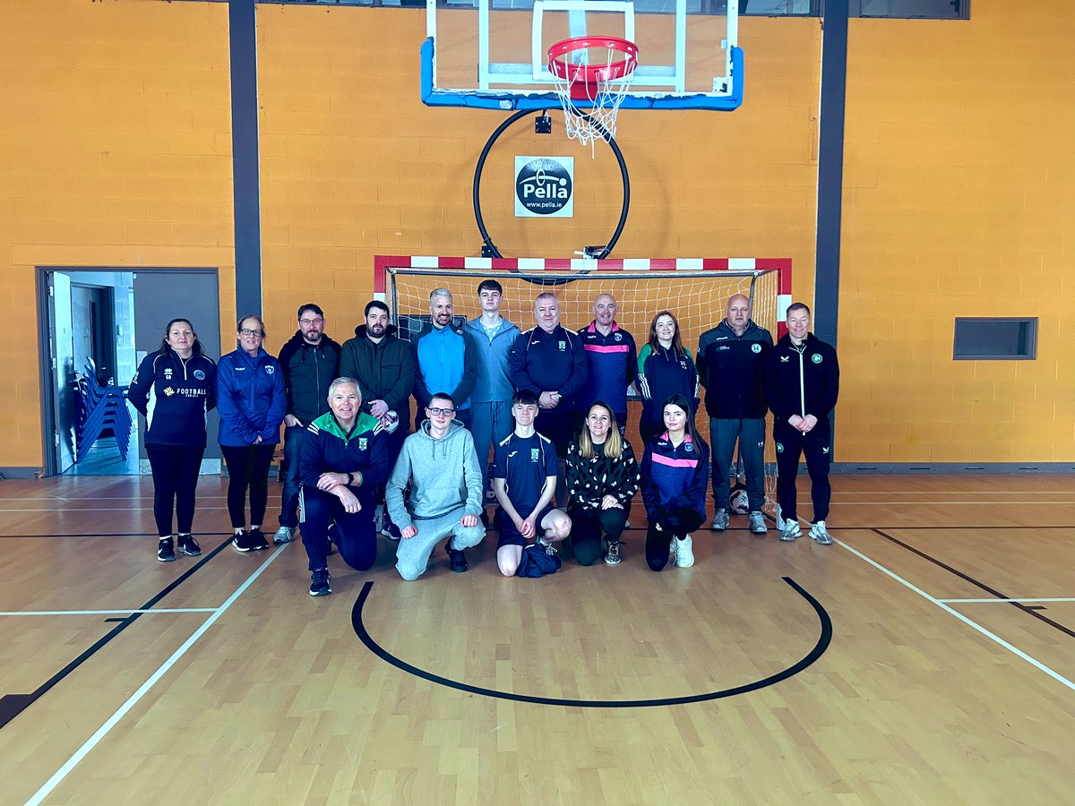 FAI Meath (@faimeath) on Twitter photo FAI Futsal Intro this morning with our FFA clubs & 1️⃣5️⃣coaches in Meath. Thanks to Donacarney Celtic for hosting
🗣️what is futsal
🗣️benefits of futsal
🗣️court to pitch discussion
⚽️practical sessions
Massive thanks to <a href="/paulsmyth11/">Paul Smyth</a> for assisting with the course FAI Futsal Intro this morning with our FFA clubs & 1️⃣5️⃣coaches in Meath. Thanks to Donacarney Celtic for hosting
🗣️what is futsal
🗣️benefits of futsal
🗣️court to pitch discussion
⚽️practical sessions
Massive thanks to <a href="/paulsmyth11/">Paul Smyth</a> for assisting with the course