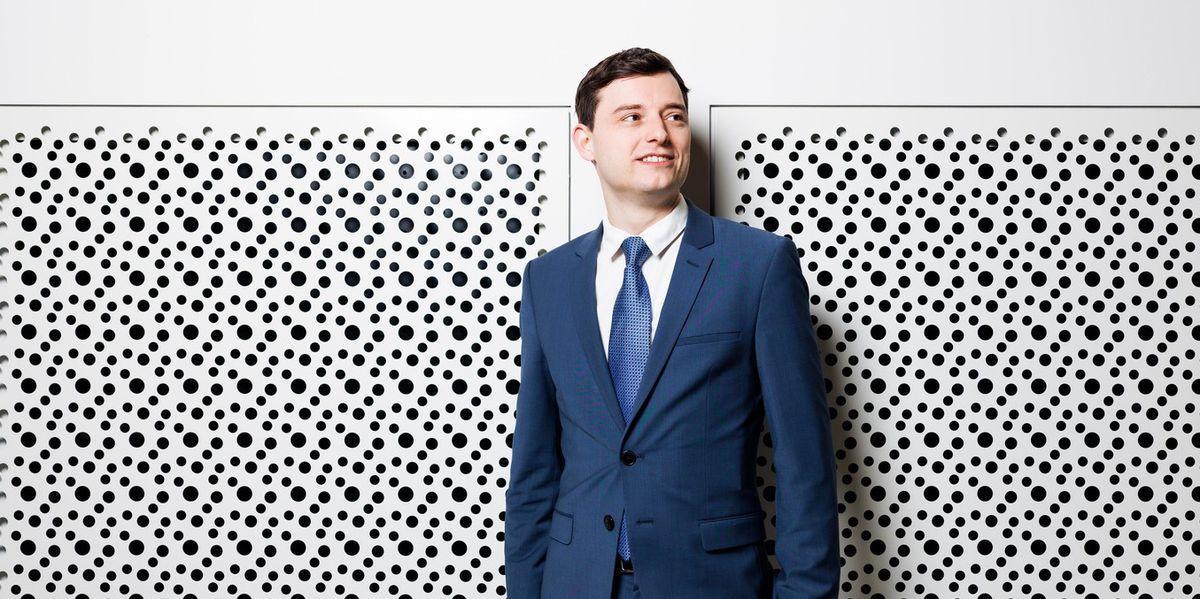 Die SVP fordert in einem neuen Bildungspapier weitreichende Schulreformen – etwa Spezialklassen für fremdsprachige Kinder. Im Interview sagt der verantwortliche Nationalrat Benjamin Fischer, wie er jetzt Mehrheiten schaffen will. tagesanzeiger.ch/benjamin-fisch…