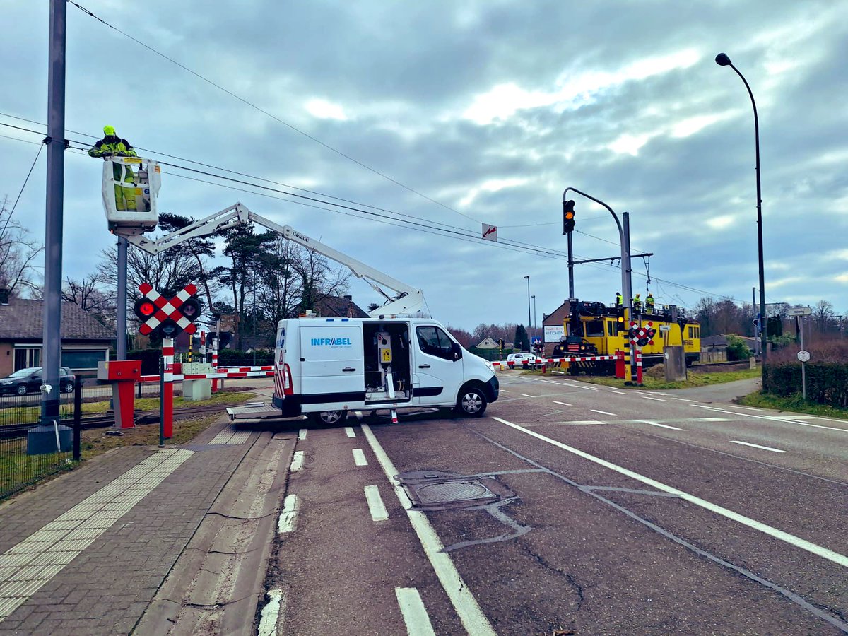 Frédéric Petit tweet media