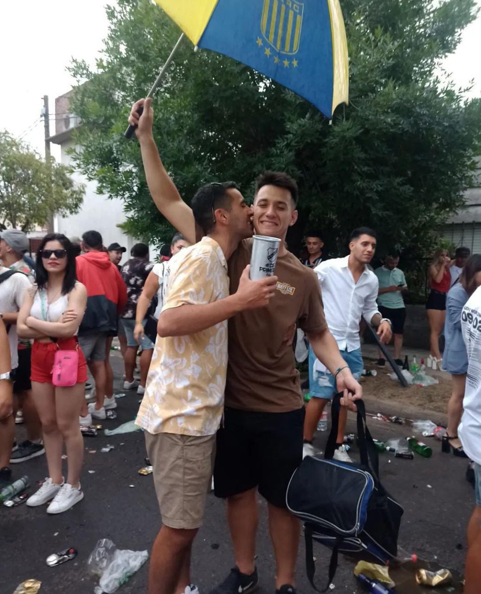 A estos putos les tenemos que ganar