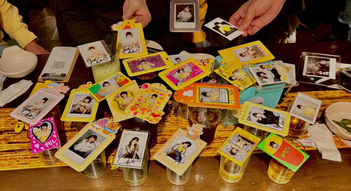 「lv32」
あっす～生誕祭最高でした🥲🥲😭😭😭
ステージで歌って踊るあっす～は本当かがやいてる✨✨
行ってよかった😭😭😭

そしてあすり～とのみんなさん本当にやさしくてありがとうございます‼️
楽しかったです‼️絶対またあっす～とあすり～とのみんなと会おう‼️やくそく‼️

#あっす〜みてみて