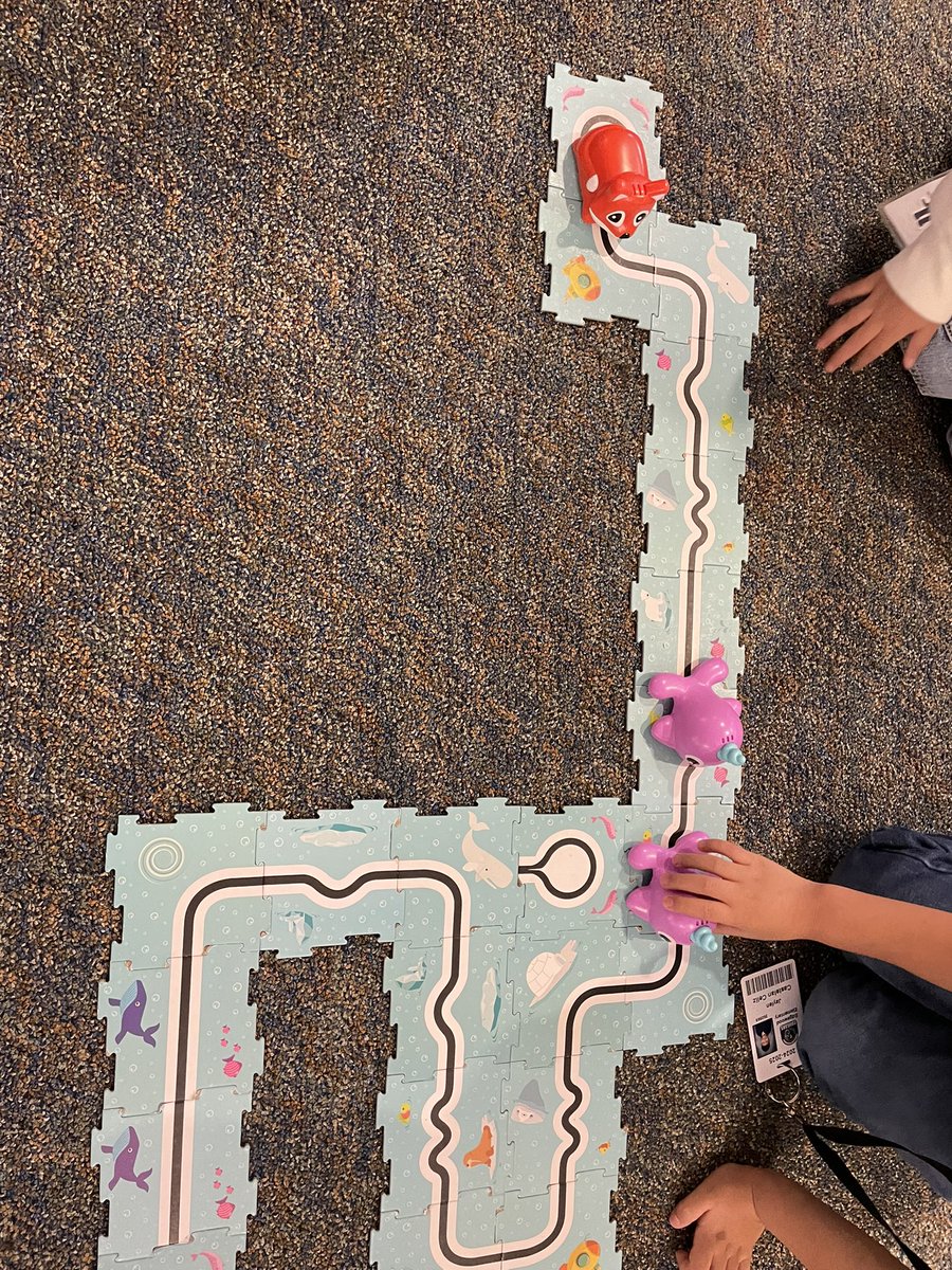 1hightechteacher M.Ed. (@1hightechteach) on Twitter photo This week was full of teachers and students enjoying technology together and making connections. Friday <a href="/ewesbisd/">Edgewood Elementary</a> was lovely. ❤️ <a href="/SBISD_DRMCS/">Digital Resources & Media Centers Support</a> This week was full of teachers and students enjoying technology together and making connections. Friday <a href="/ewesbisd/">Edgewood Elementary</a> was lovely. ❤️ <a href="/SBISD_DRMCS/">Digital Resources & Media Centers Support</a>
