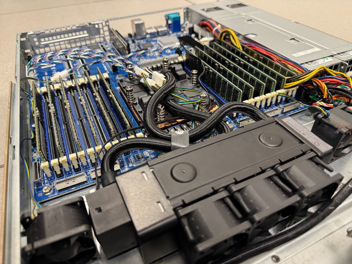 ReliableSite Hosting tweet media