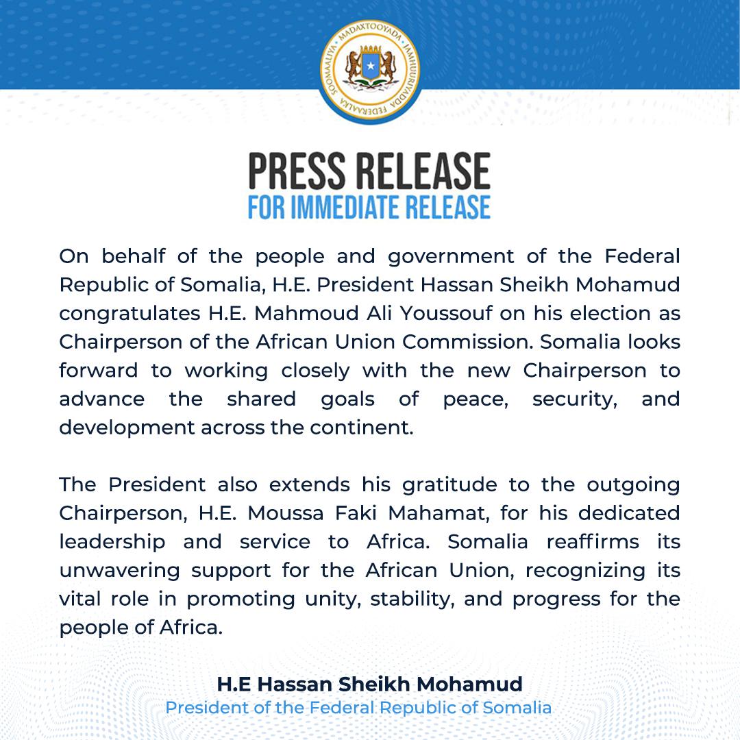 Villa Somalia (@thevillasomalia) on Twitter photo His Excellency, President <a href="/HassanSMohamud/">Hassan Sheikh Mohamud</a> congratulates H.E. Mahamoud Ali Youssouf <a href="/ymahmoudali/">Mahmoud Ali youssouf</a> on his election as Chairperson of the AU Commission. His Excellency, President <a href="/HassanSMohamud/">Hassan Sheikh Mohamud</a> congratulates H.E. Mahamoud Ali Youssouf <a href="/ymahmoudali/">Mahmoud Ali youssouf</a> on his election as Chairperson of the AU Commission.