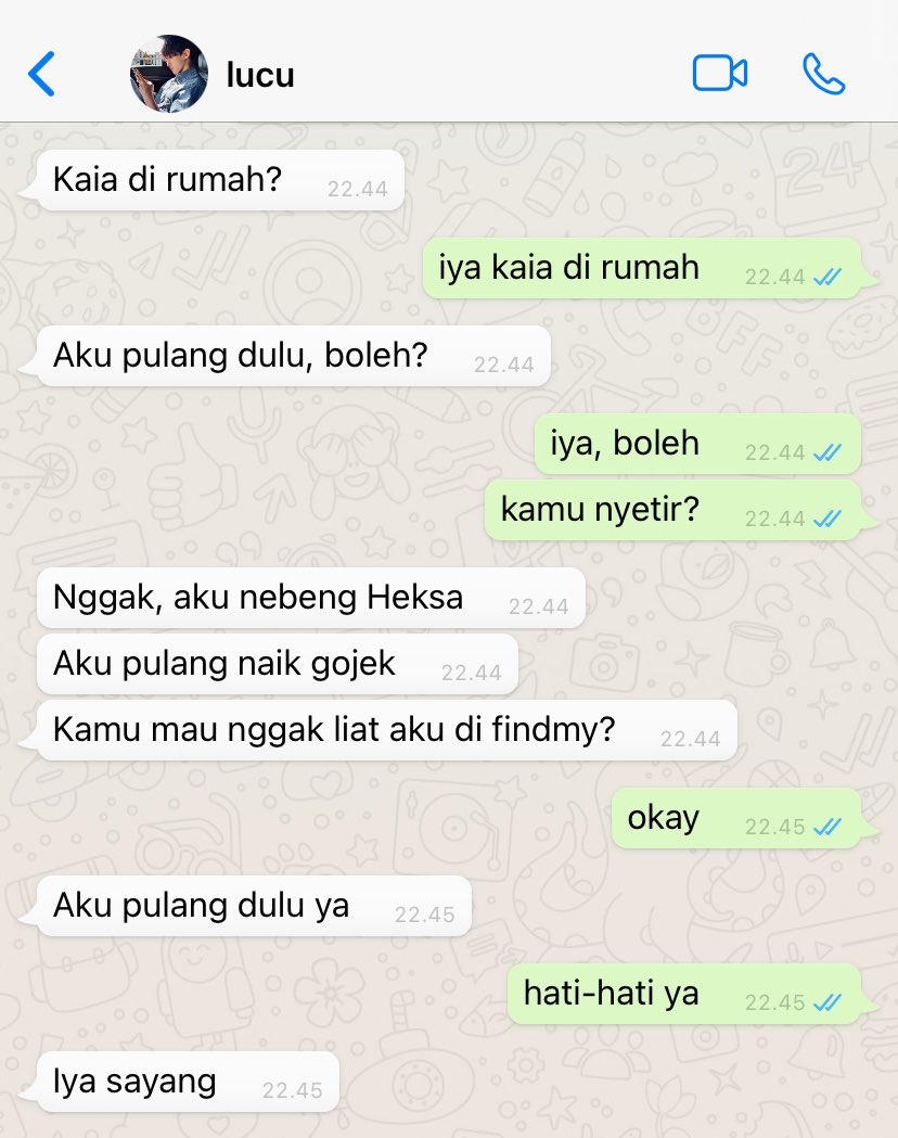 soleilitary's tweet photo. hati hati daniel https://t.co/AIcGxUrwCf