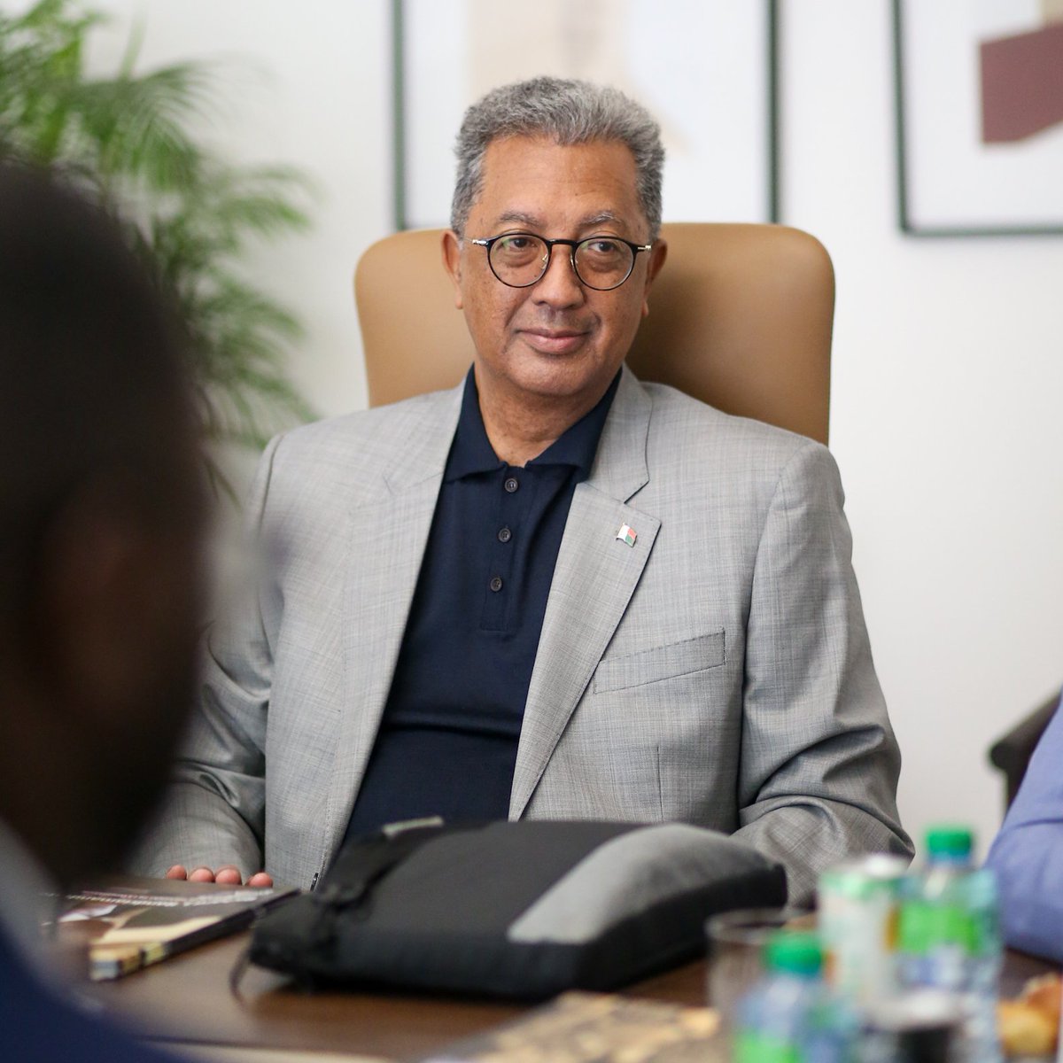 Richard J. Randriamandrato tweet media