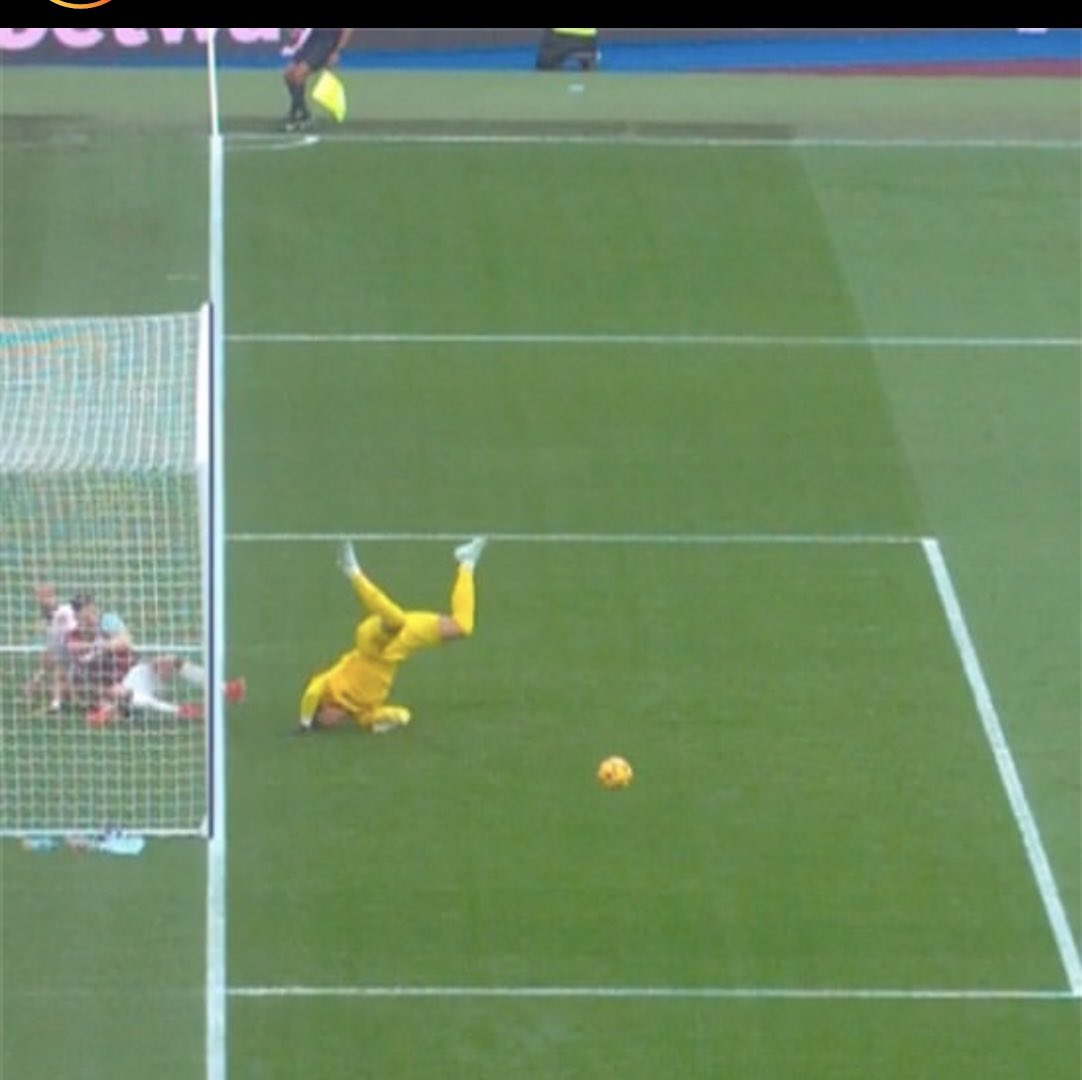 This is West Ham's season in one picture.