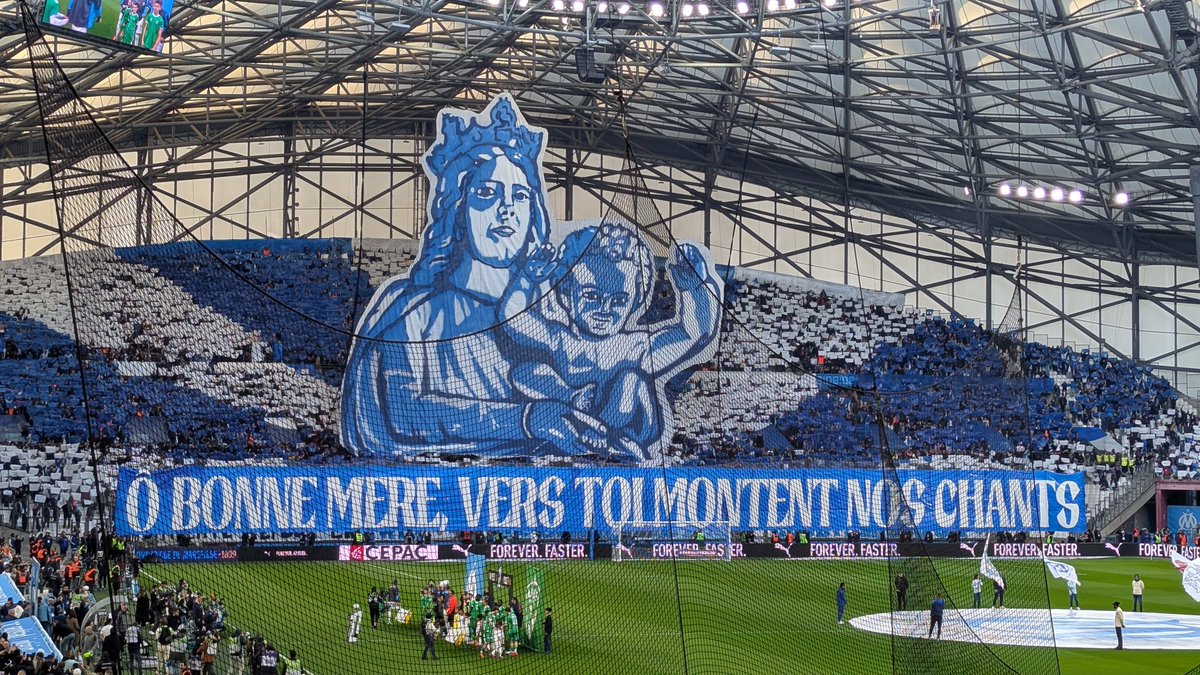 #OMASSE Que la Bonne Mère veille sur nous ! 🔵⚪