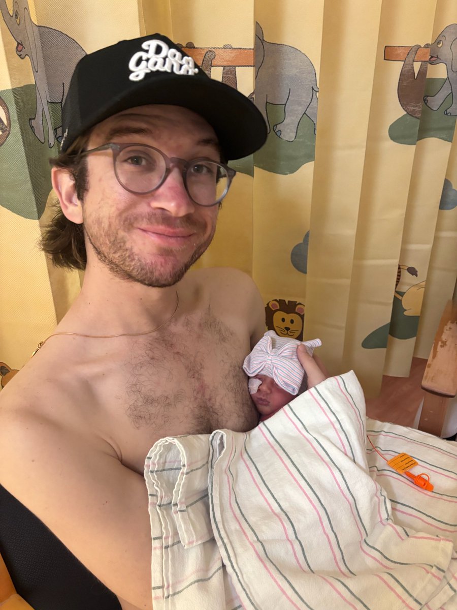 MarketingMax.com tweet media