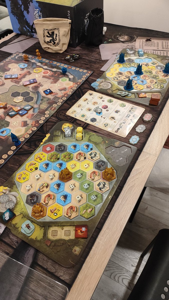 Dr. Ruin tweet media