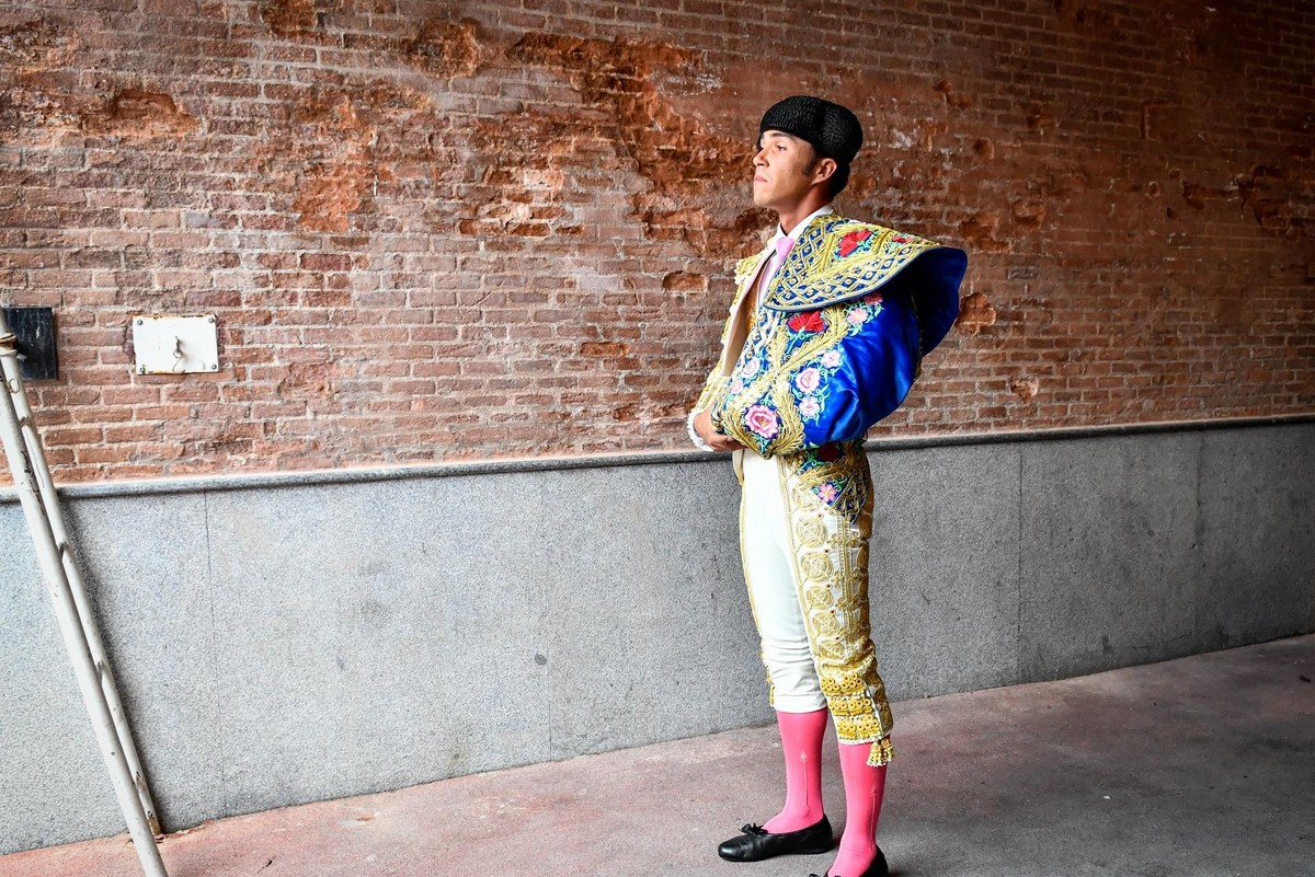 📝 CRÓNICAS

👉 Ruiz Muñoz y Juanillo Bohórquez triunfan en sus citas en solitario
chicuelinasytafalleras.com/cronicas/ruiz-… <a href="/InfoJoseRuiz/">Info Ruiz Muñoz</a> <a href="/santidm98/">Santi Domecq</a> <a href="/CarlosDomecqM/">Carlos Domecq</a>