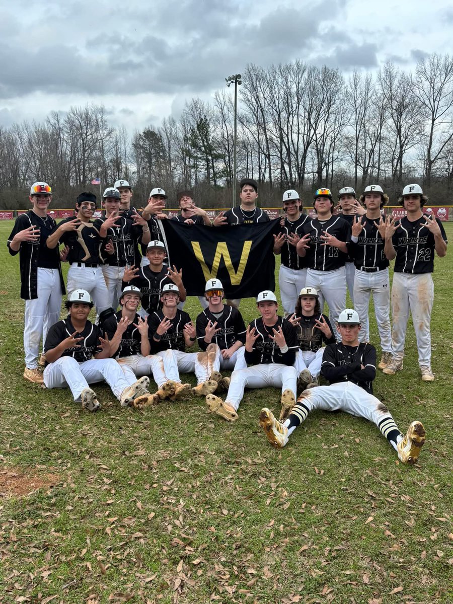 FHS_Wolves_BSBL tweet media