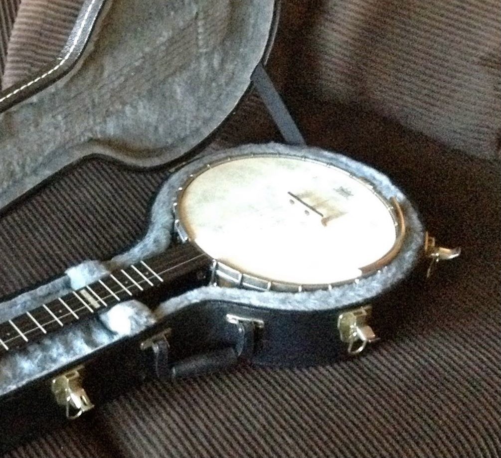 WadeQuick2's tweet photo. More Banjo #5string #clawhammer #banjo #stringinstruments #music https://t.co/LRjXqFTQ4C